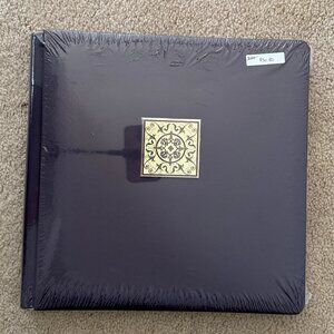 NEW Creative Memories 12' x 12' Eggplant Kaleidoscope with Pages